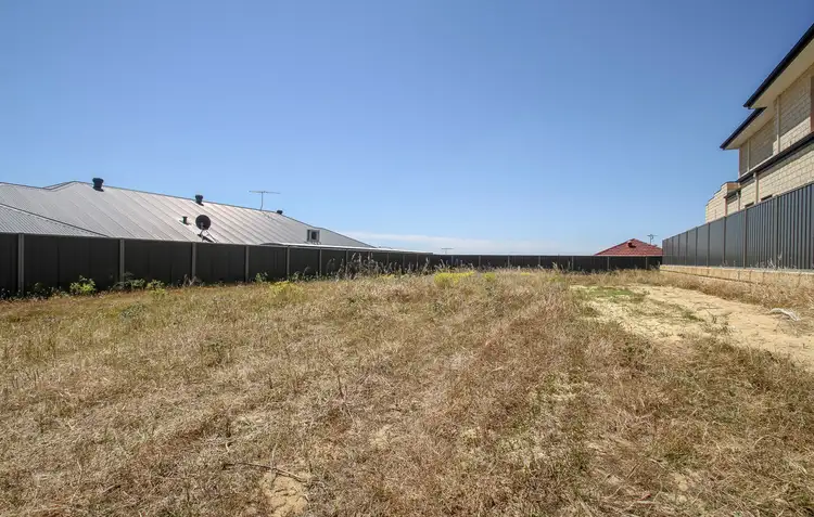 5 Matlock Heights, Darch WA 6065
