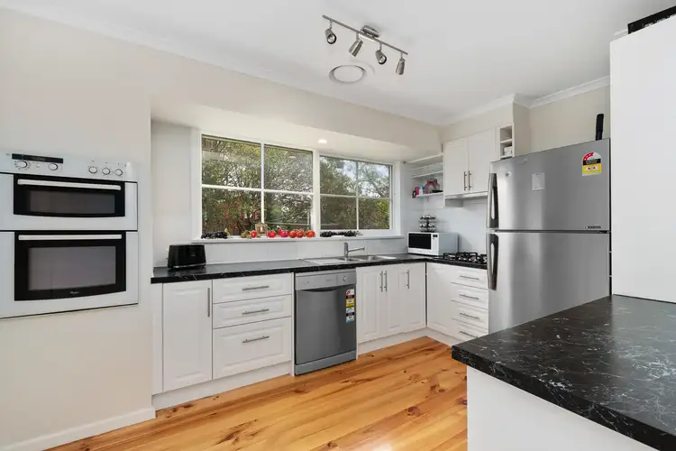 Fifth view of Homely house listing, 6 Owen Close, Frankston VIC 3199