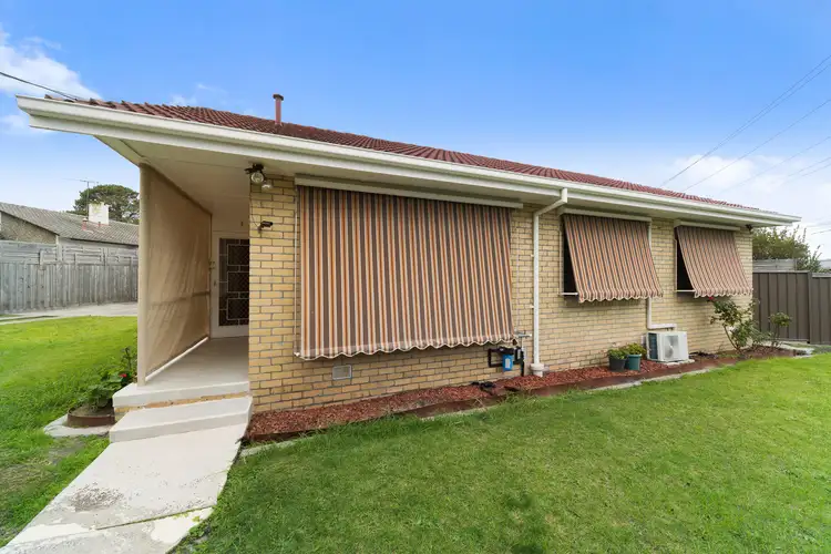 2 Coolgardie Street, Frankston North VIC 3200
