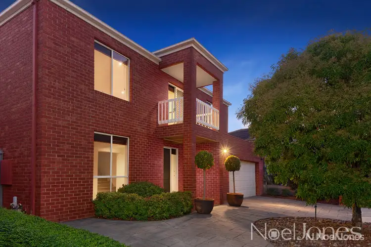 13 Chapel Court, Doncaster VIC 3108