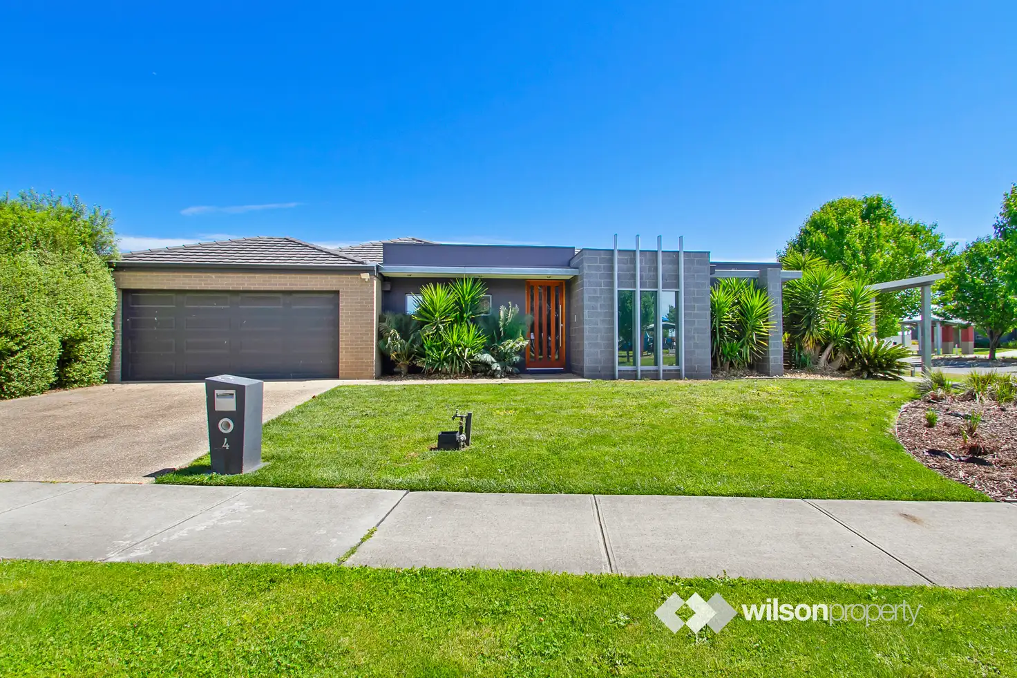 Main view of Homely house listing, 4 Hammersmith Circuit, Traralgon VIC 3844