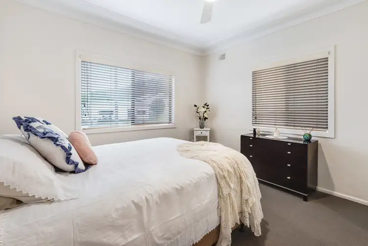 Sixth view of Homely house listing, 11 Headlam Parade, Springfield NSW 2250