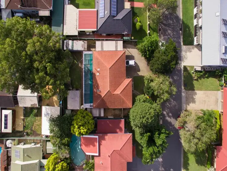 Sixth view of Homely house listing, 3 Eynsford Street, Carindale QLD 4152