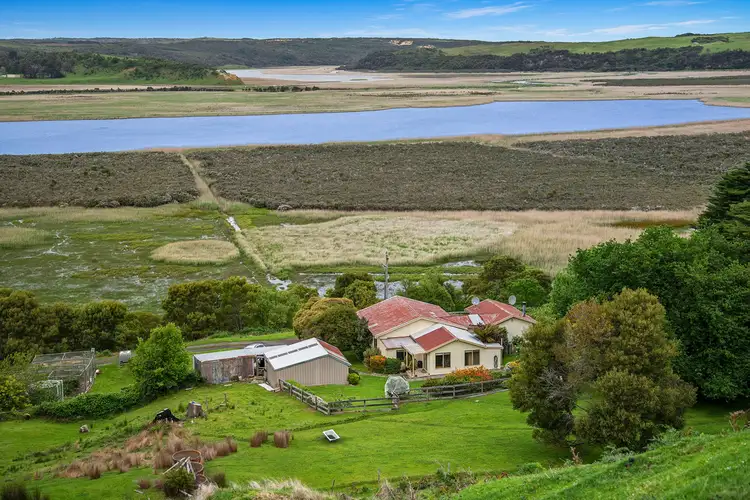 2840 Great Ocean Road, Glenaire VIC 3238