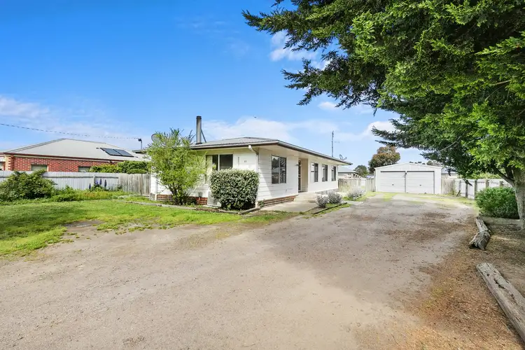13 Worland Street, Winchelsea VIC 3241