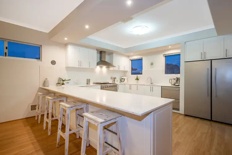 Seventh view of Homely house listing, 4 Treasure Road, Singleton WA 6175