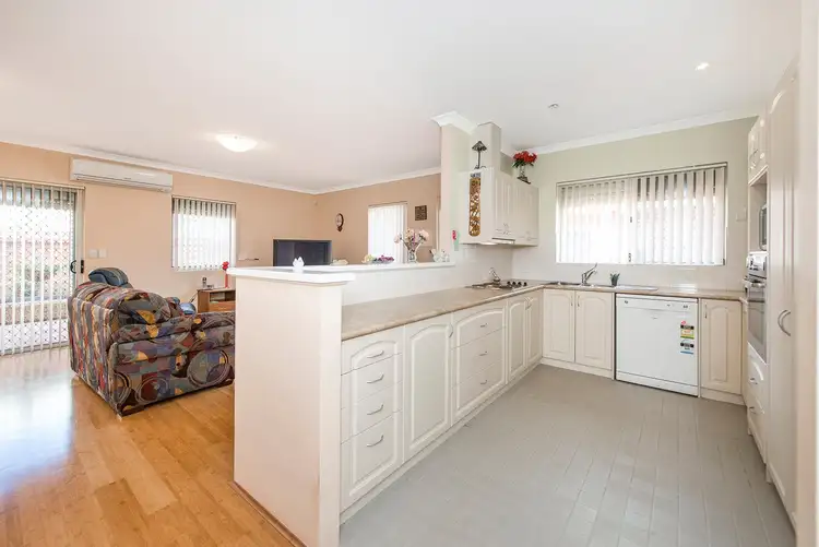 Sixth view of Homely unit listing, 4/9 Railway Road, Kalamunda WA 6076