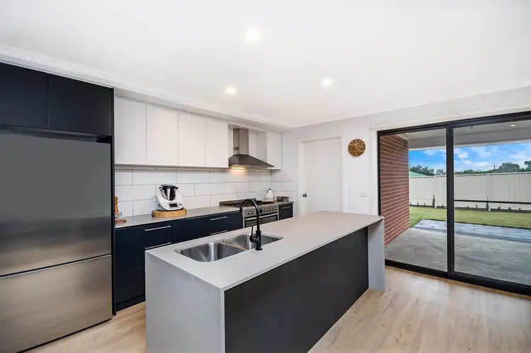 Second view of Homely house listing, 33 Lord Street, Hamilton VIC 3300