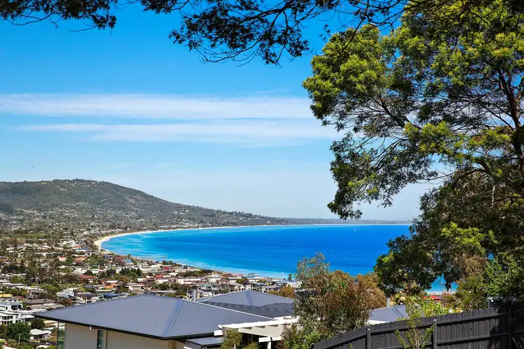 114 Ellerina Road, Mount Martha VIC 3934