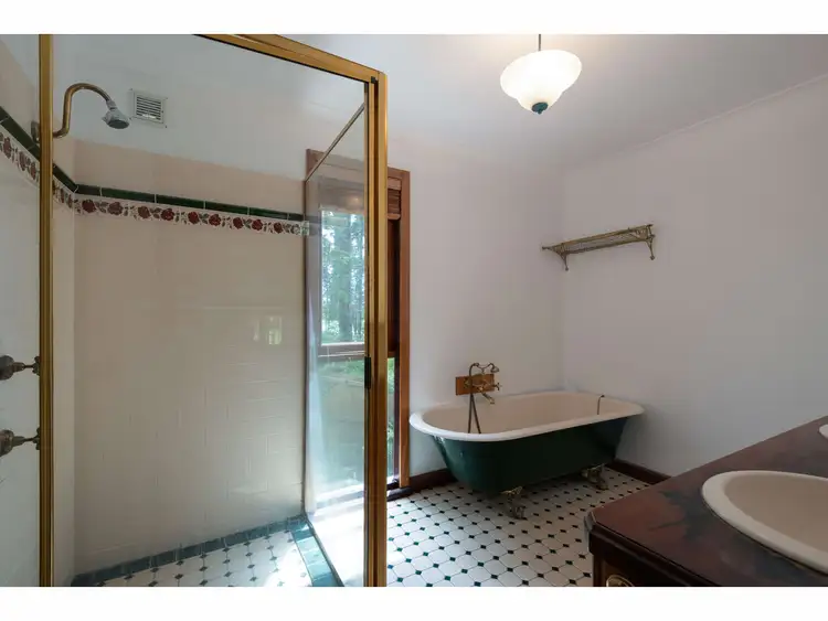 Sixth view of Homely house listing, 122 Great Western Highway, Wentworth Falls NSW 2782