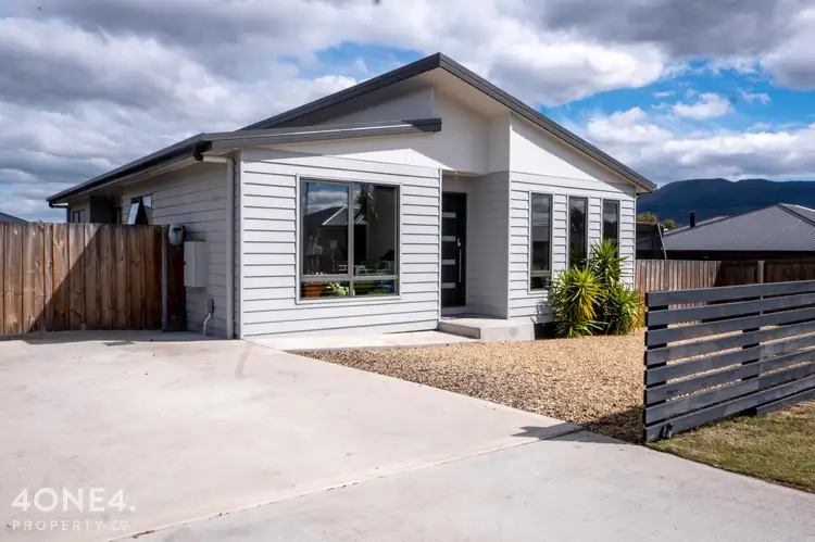 5 Barrob Street, Old Beach TAS 7017
