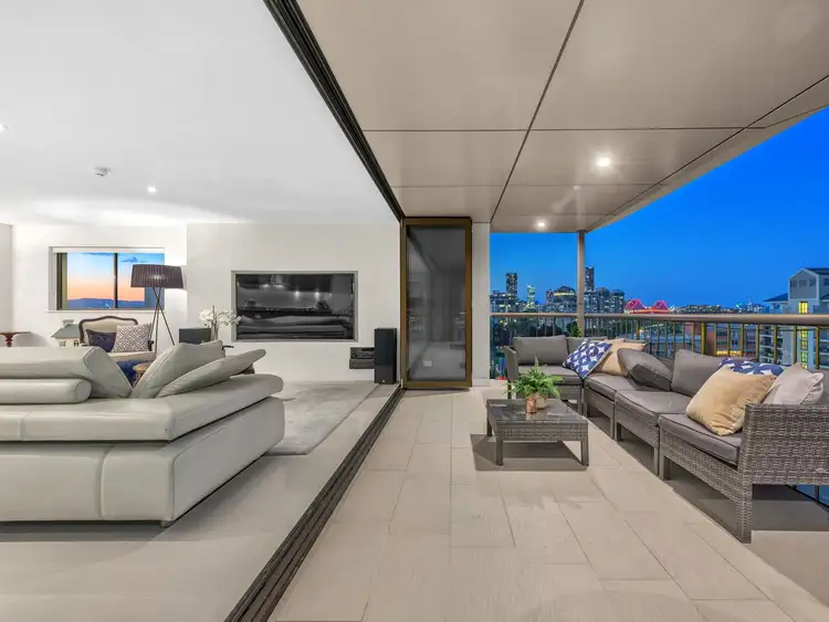 Second view of Homely apartment listing, 33/89 Thorn Street, Kangaroo Point QLD 4169