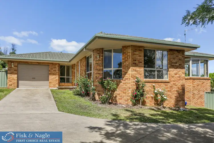 7 Hart Crescent, Bega NSW 2550