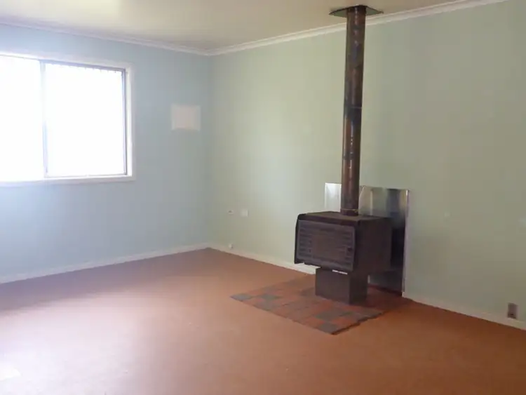 Fourth view of Homely house listing, 2 Young Place, Nulsen WA 6450