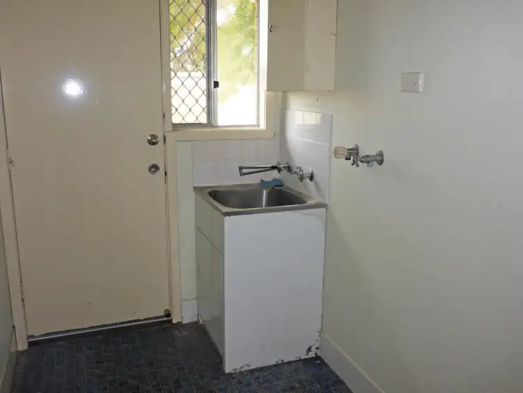 Sixth view of Homely house listing, 2 Young Place, Nulsen WA 6450