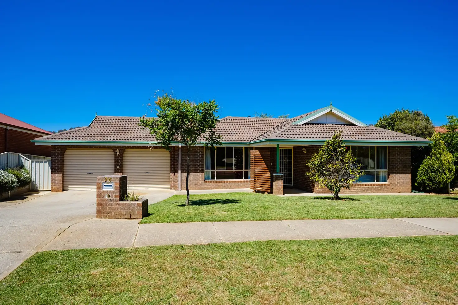 Main view of Homely house listing, 34 Falcon Circuit, Wodonga VIC 3690