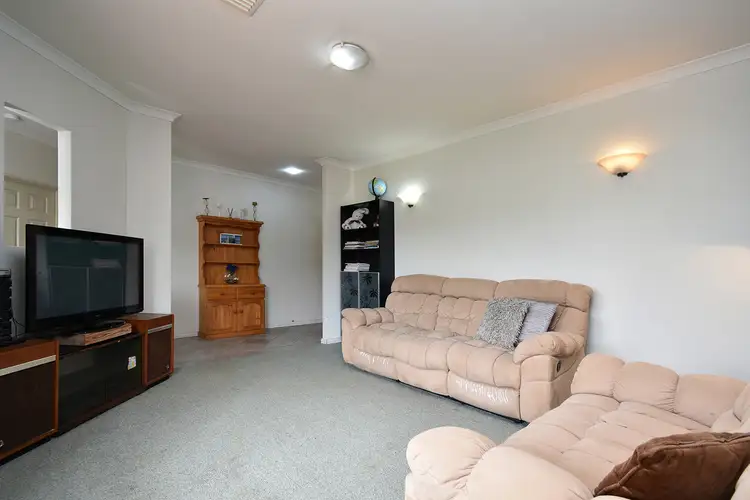 Fourth view of Homely house listing, 9 Urquhart Way, Hocking WA 6065