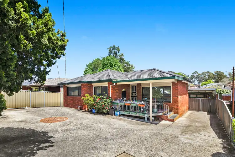 25 Jersey Road, Greystanes NSW 2145