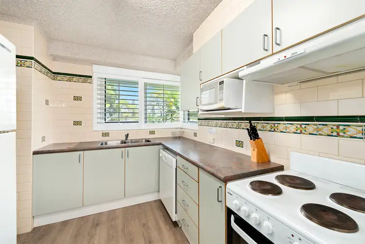 Sixth view of Homely apartment listing, 8/202 The Esplanade, Burleigh Heads QLD 4220