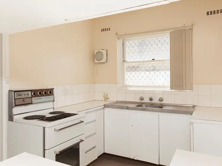 Fifth view of Homely unit listing, 2/216 Swan Street, Yokine WA 6060