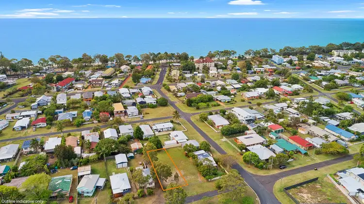 6 View Street, Torquay QLD 4655