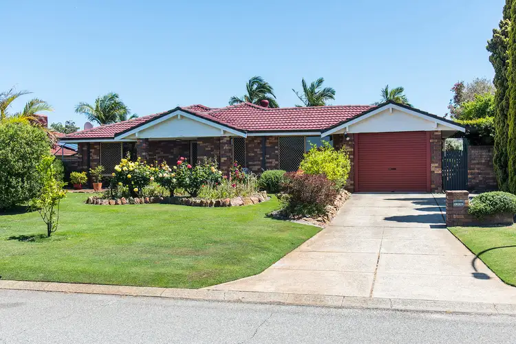 9 Bracken Road