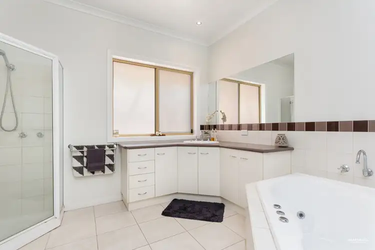 Sixth view of Homely house listing, 5 Clarendon Close, Strathfieldsaye VIC 3551