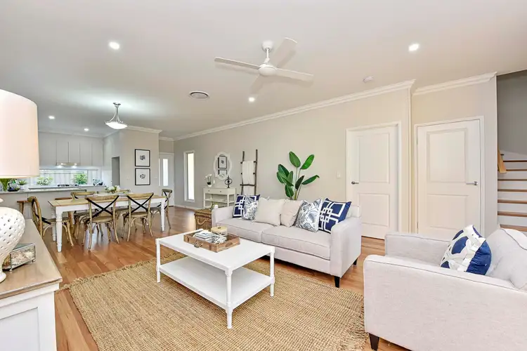 51 Noela Street, Coorparoo QLD 4151