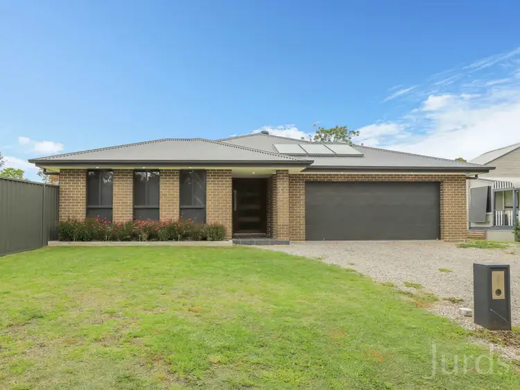 35 John Street, Ellalong NSW 2325