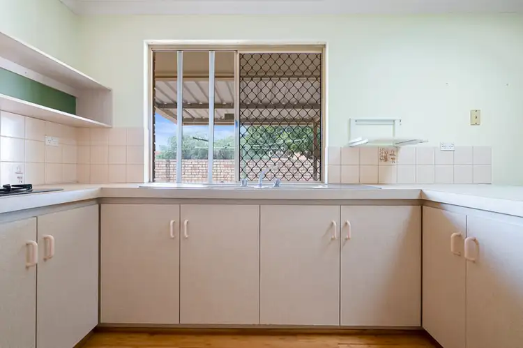 Seventh view of Homely unit listing, 2/152 Hamilton Street, Queens Park WA 6107