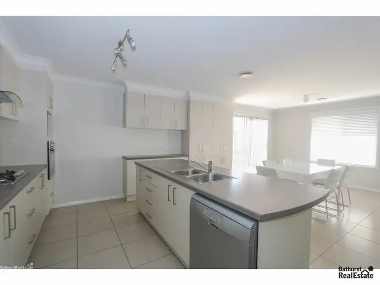 Sixth view of Homely house listing, 2 Birch Close, Kelso NSW 2795