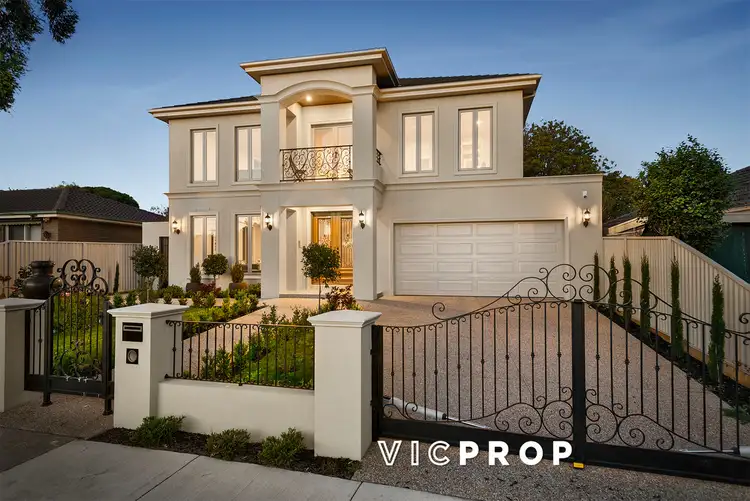 39 Avonhurst Drive, Glen Waverley VIC 3150