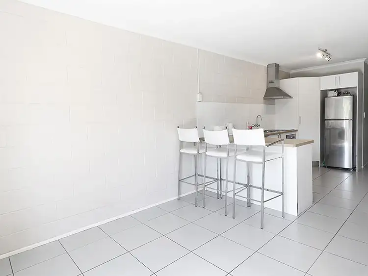 Sixth view of Homely townhouse listing, 2/52 Hollywell Road, Biggera Waters QLD 4216