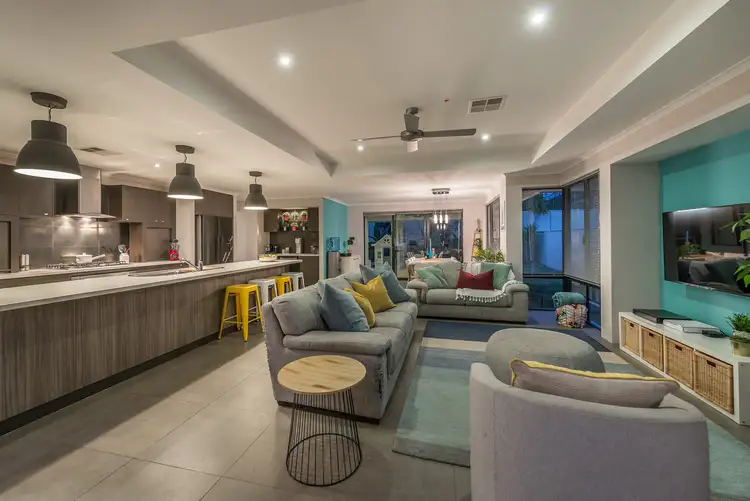 23 Cyandra Loop, Banksia Grove WA 6031
