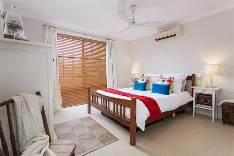 Seventh view of Homely house listing, 9 Grassbird Loop, Yangebup WA 6164
