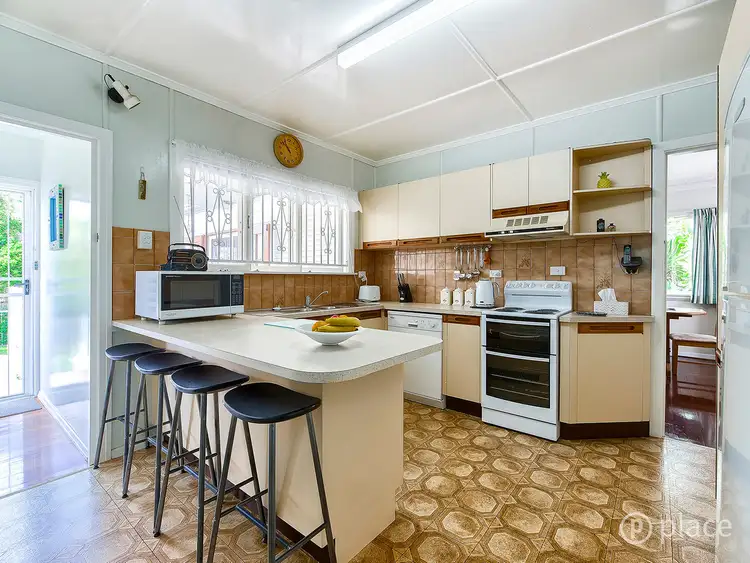 Fifth view of Homely house listing, 104 Lutzow Street, Tarragindi QLD 4121
