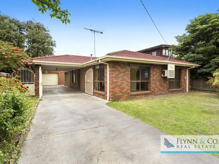 35 Woodvale Grove, Rosebud VIC 3939