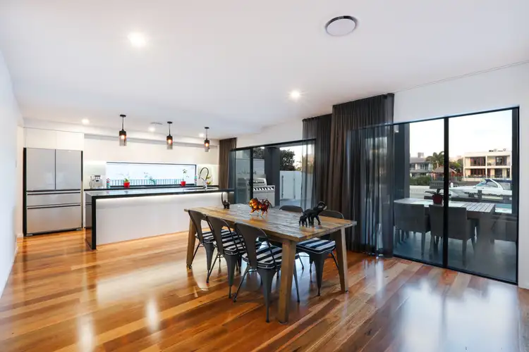 Fifth view of Homely house listing, 7 Beverley Crescent, Broadbeach Waters QLD 4218