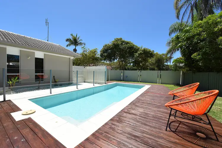 71 Poinsettia Avenue, Mooloolaba QLD 4557