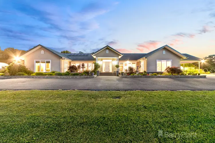 Second view of Homely house listing, 25 Bellbird Close, Pakenham VIC 3810