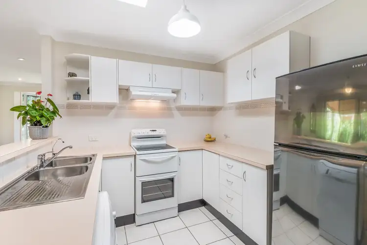 Fourth view of Homely house listing, 5 Gumleaf Close, Erina NSW 2250