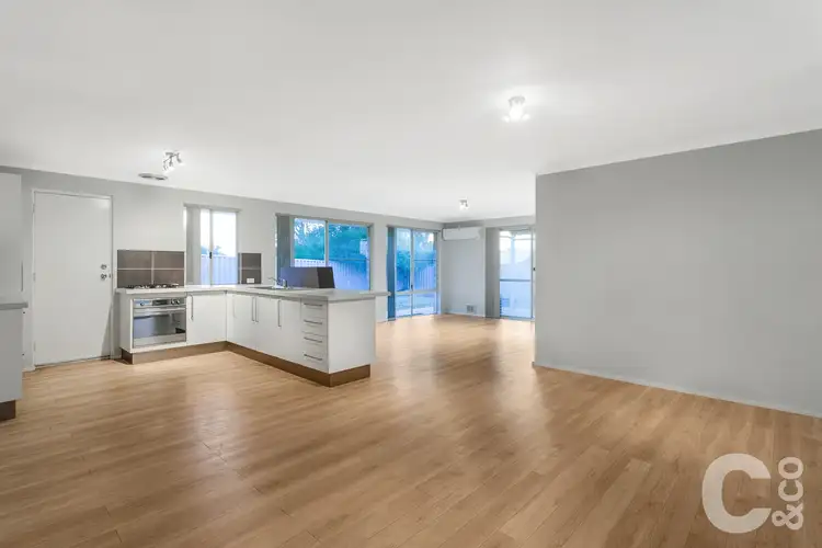 19 Bilya Gardens, Leda WA 6170