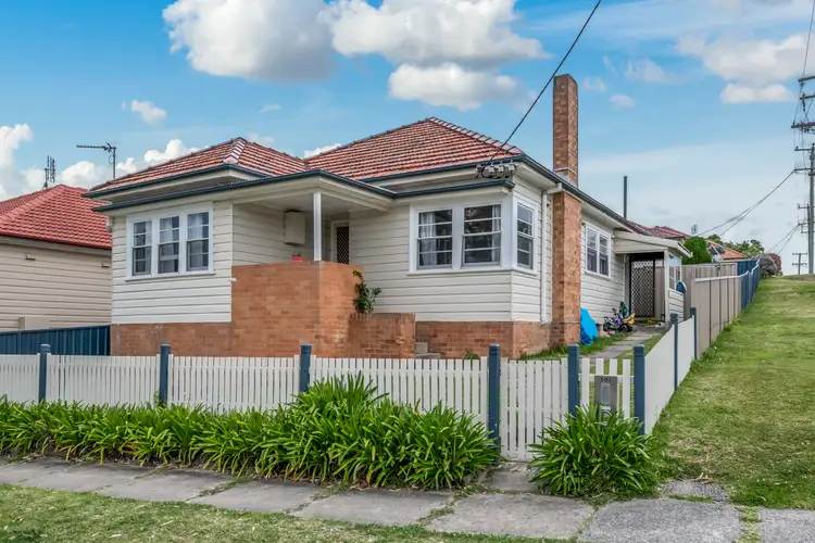101 Young Road, Lambton NSW 2299