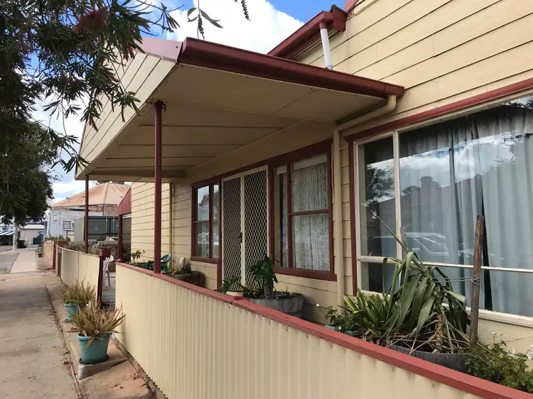 4 Lipson Road, Tumby Bay SA 5605