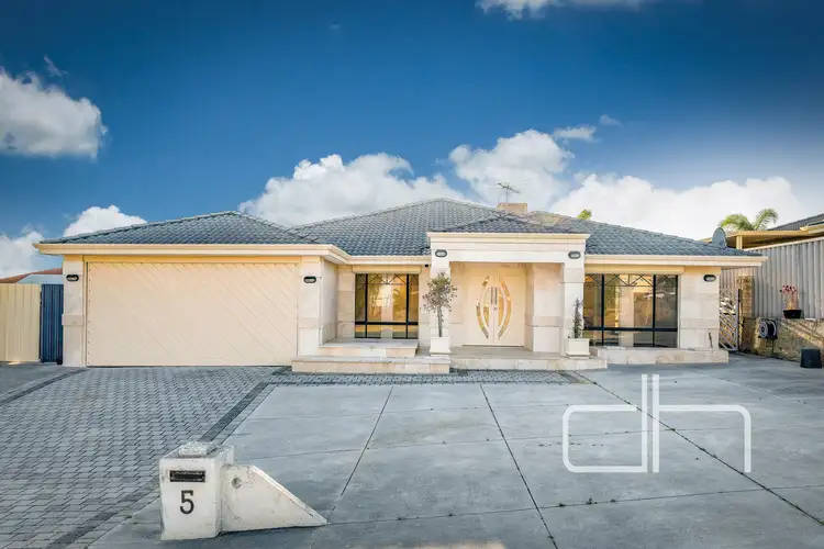 5 Ringrose Heights, Landsdale WA 6065