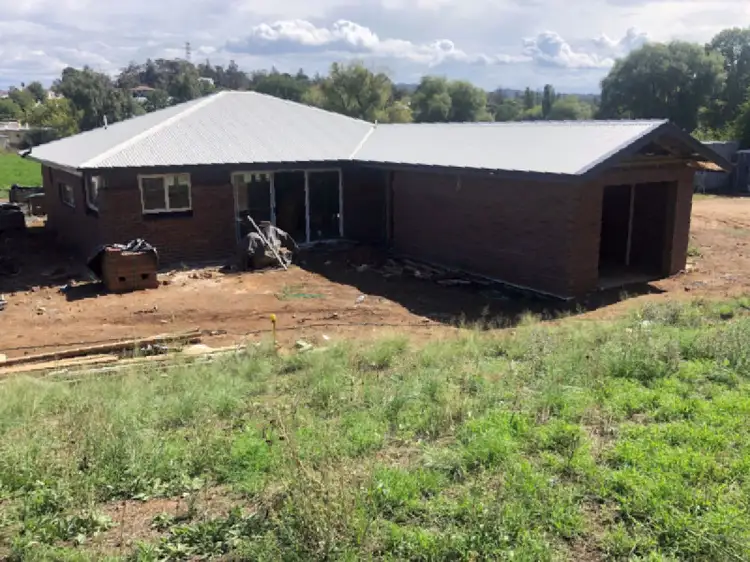 Main view of Homely block of units listing, 3b/13 Hawkins Street, Cooma NSW 2630