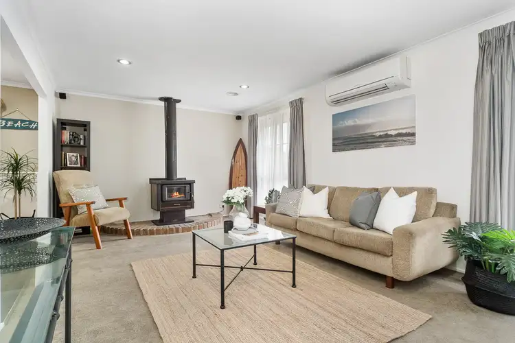 Second view of Homely house listing, 14 Kingfisher Court, Carrum Downs VIC 3201