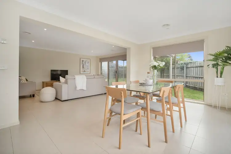 Third view of Homely house listing, 3 Schumann Court, Carrum Downs VIC 3201