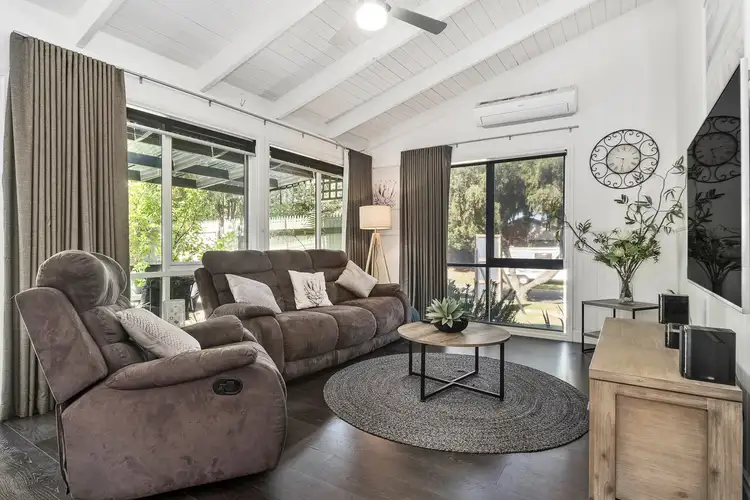 Third view of Homely house listing, 7 Tremaine Court, Carrum Downs VIC 3201