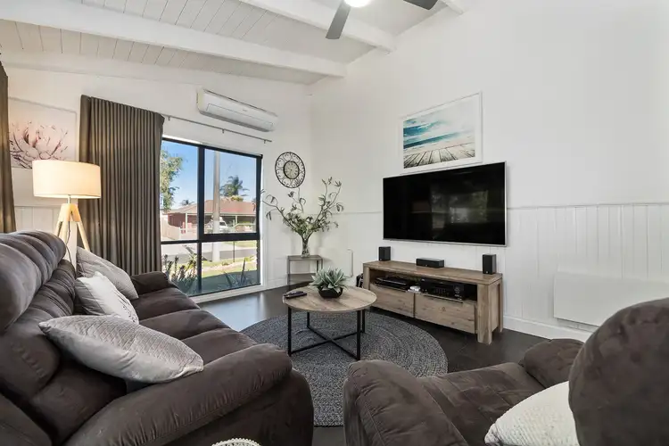 Fifth view of Homely house listing, 7 Tremaine Court, Carrum Downs VIC 3201